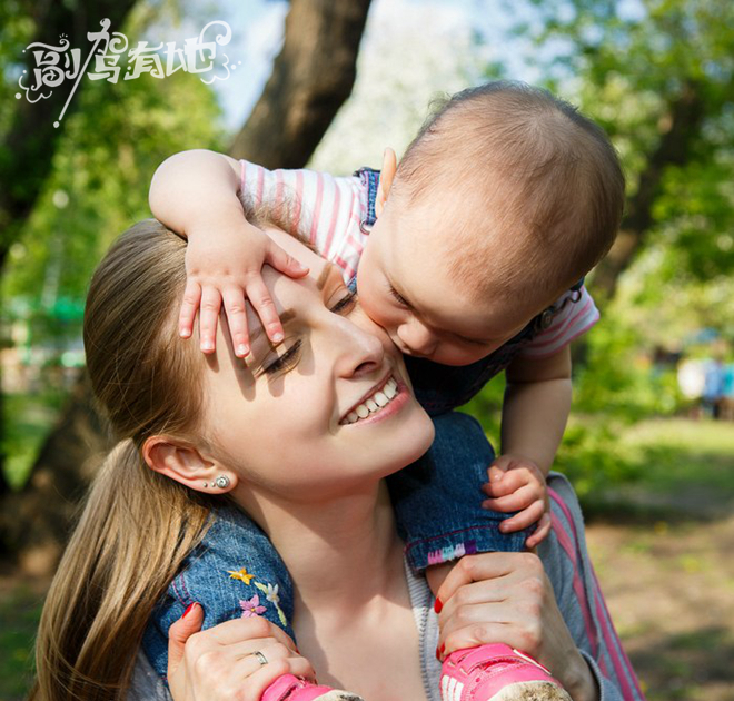 别人家的媳妇 丰满白皙又性感的乌克兰大妞