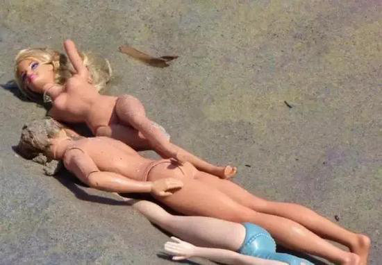 优衣库算个卵！自驾去国外天体沙滩开眼界