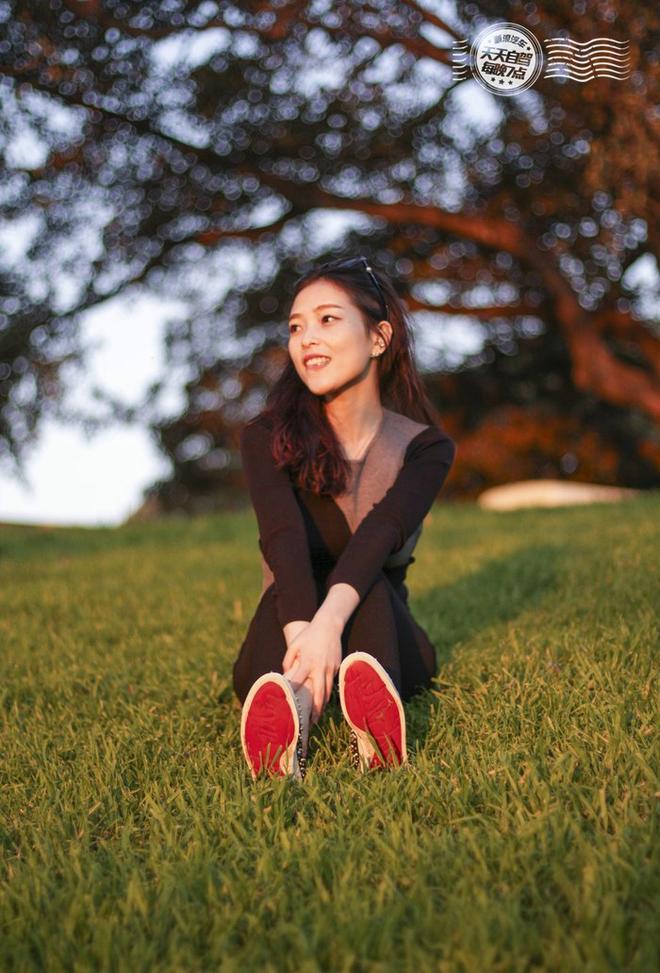 自驾|美女自驾盘点 开最猛的车拍最美的照 