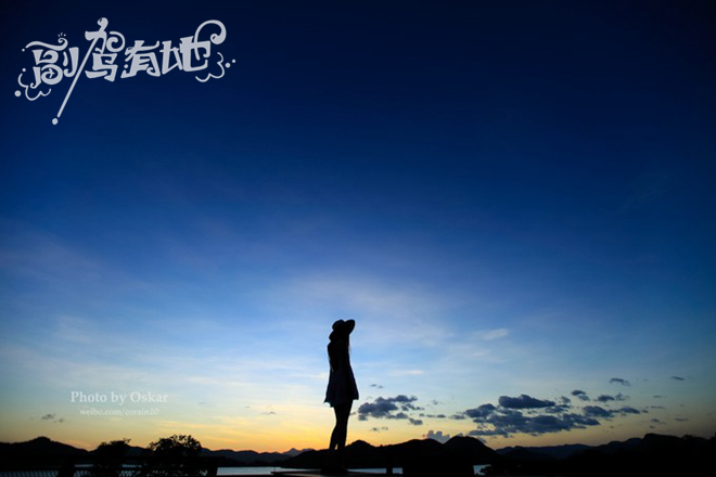 泳装带少了！海岛沙滩上演喷血比基尼秀