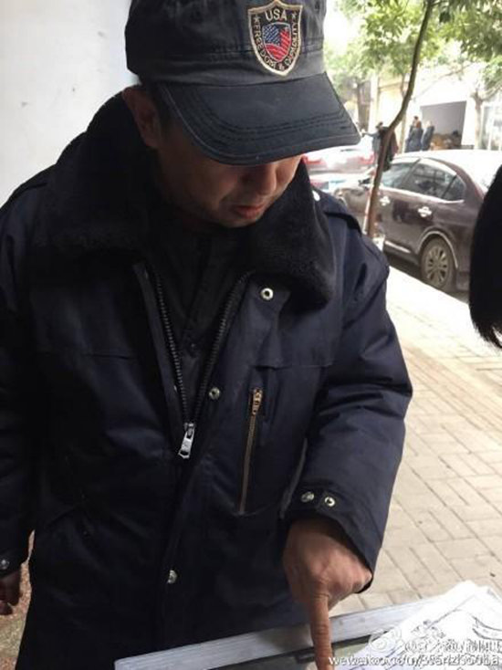 太牛了！为过科目三大叔手绘清明上河图