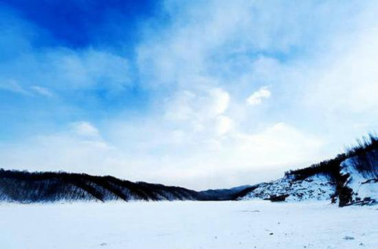 亚布力新体委滑雪场