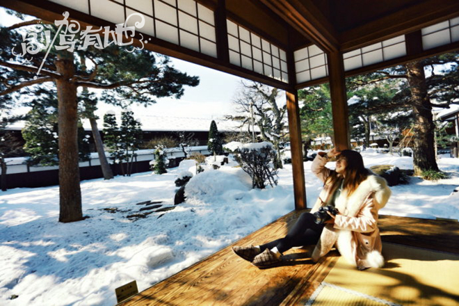 俩甜美妹子深度游日本 当心被迷倒哦