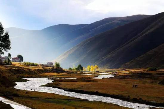 美成这样像话么？今年最值得自驾去的风景