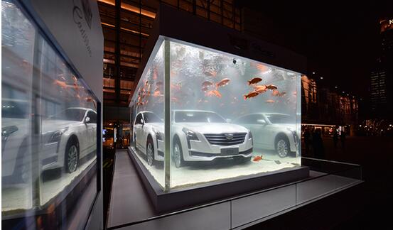 凯迪拉克CT6年年有“鱼”亮相上海新天地