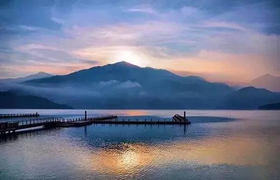 一年疯玩在于春 三月快去自驾旅行吧