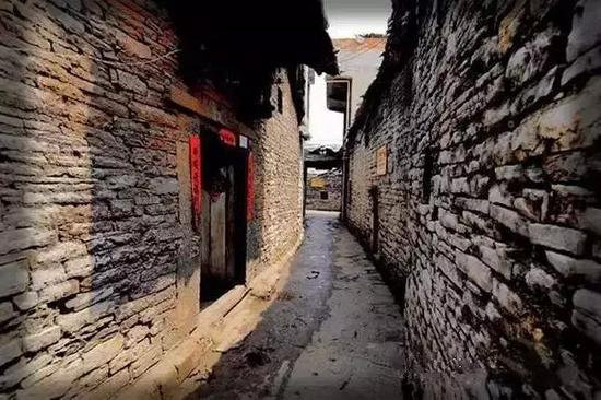 一年疯玩在于春 三月快去自驾旅行吧