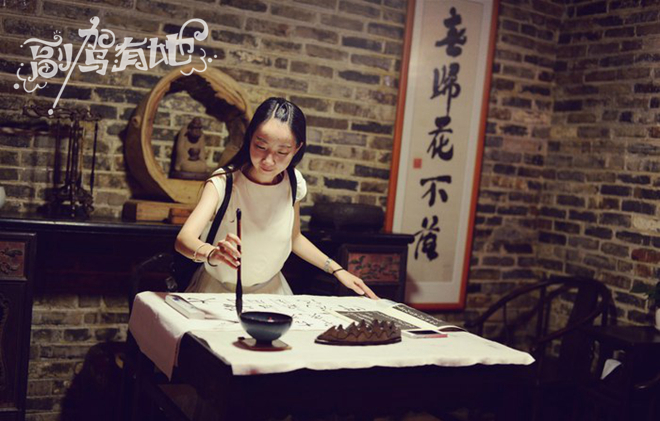 寻找黄姚古镇的宁静 清纯女生盛夏游