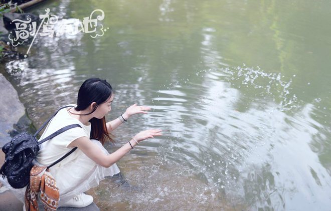 寻找黄姚古镇的宁静 清纯女生盛夏游