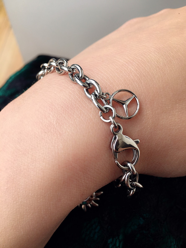 289214619369070946_副本