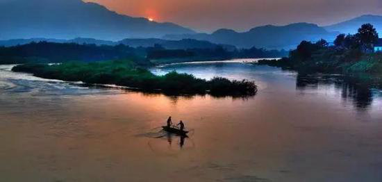 不可不去！国内人少景美的自驾旅行地