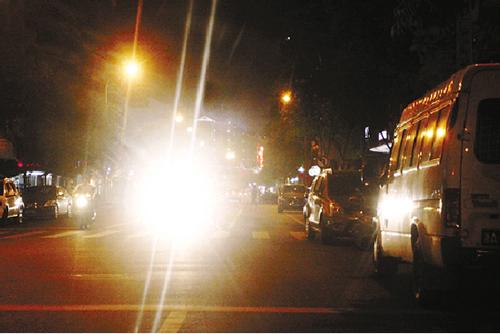 开车上路，哪些行为曾让你吐脏字？