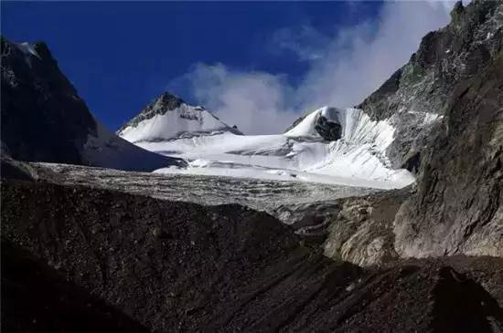 不可不去！国内人少景美的自驾旅行地