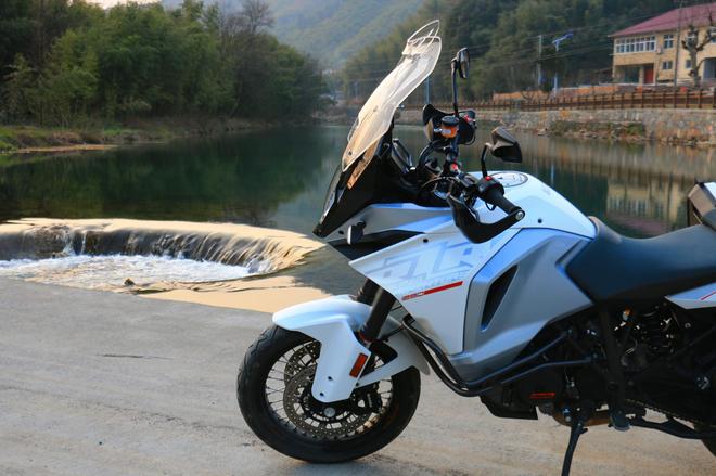 KTM 1290 S ADV也不过如此！是个“3M”！
