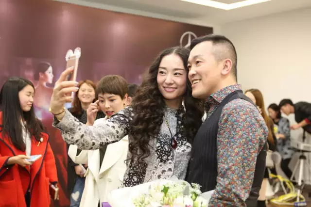 梅赛德斯-奔驰北区“星徽女神”大片缤纷启幕