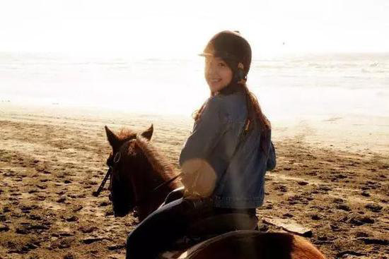 自驾旅行那些文艺范的照片如何拍出来的？