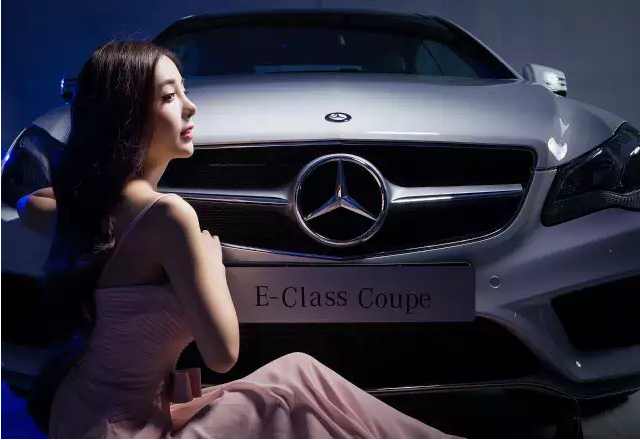 梅赛德斯-奔驰北区“星徽女神”大片缤纷启幕