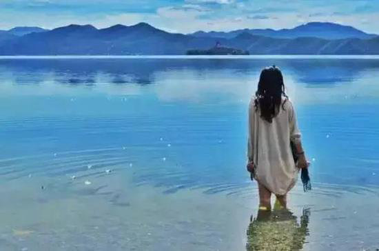 自驾旅行那些文艺范的照片如何拍出来的？