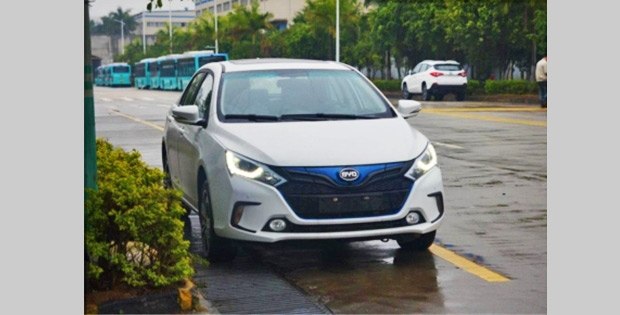 搭纯电动系统 秦EV300更多实车图曝光
