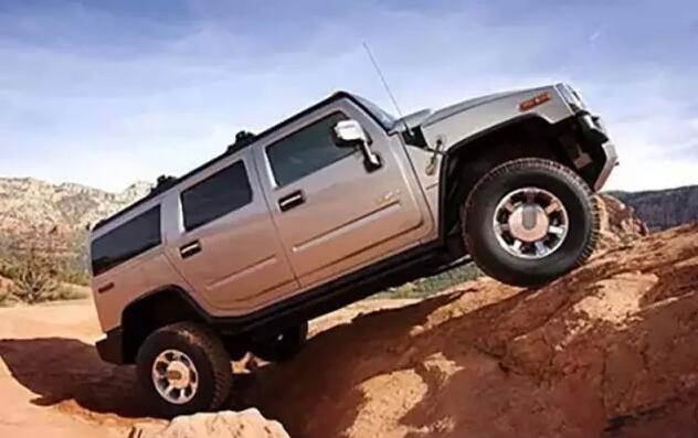 买SUV就去越野？不懂这些可会买错！