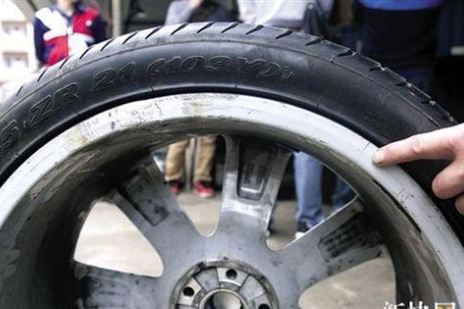 男子480万宾利 2年内轮毂3度开裂险丧命