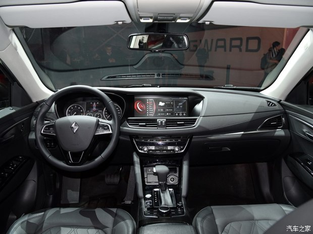 推四款车/高配配置丰富 曝宝沃BX7配置