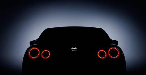 日产发布新GT-R预告图 纽约车展正式亮相