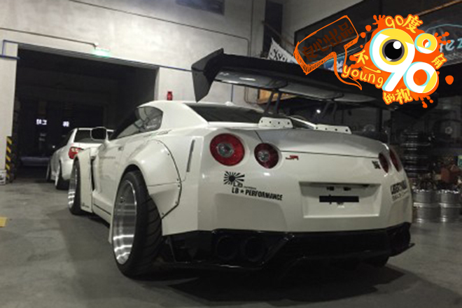 90度|活捉二环十三少 聊聊改装车二三事