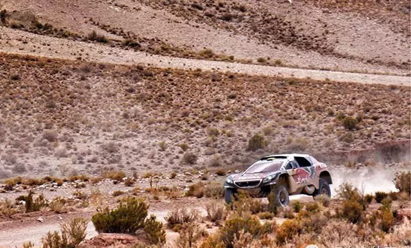 网红从达喀尔活着回来啦！还被副总统强吻