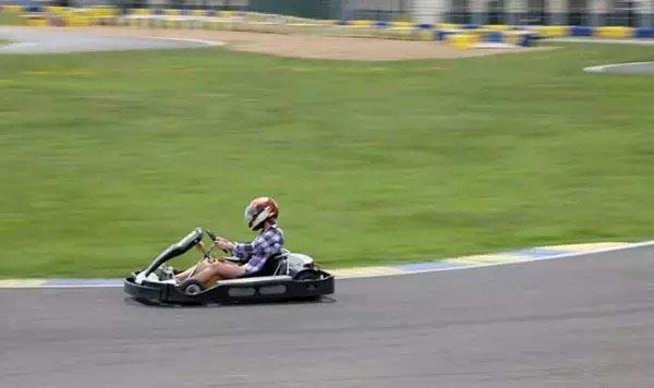 勒芒大Party 看保时捷血虐奥迪 