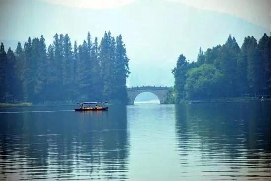 国内顶级自驾地 清明挑一个出发吧！(上)