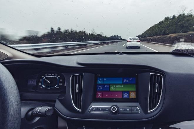 上汽“安卓版CarPlay”即将上线  