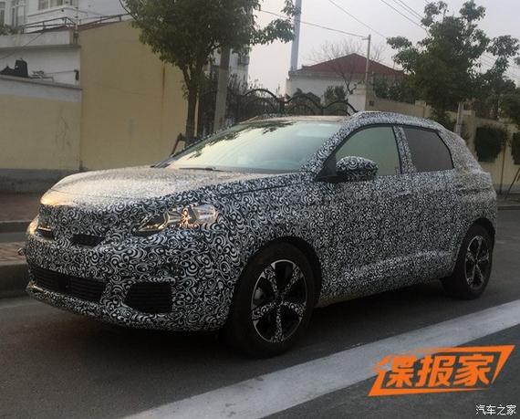 家族化设计 标致全新SUV尾部谍照曝光