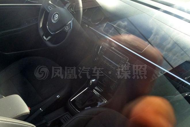 或竞争朗境 曝大众宝来两厢跨界版谍照