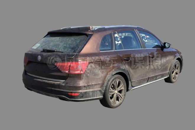 或竞争朗境 曝大众宝来两厢跨界版谍照