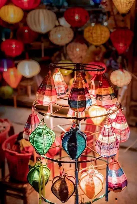 屌丝翻身高富帅 全球9大穷游自驾目的地