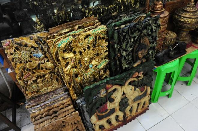 Going坐二手火车 吃咖喱大餐 逛昂山市场