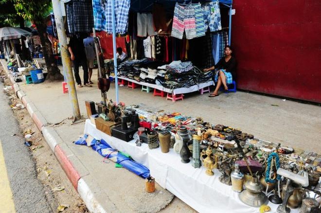 Going坐二手火车 吃咖喱大餐 逛昂山市场