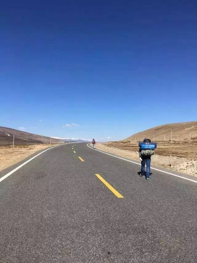 有钱任性！法拉利进藏车队旅行细节照曝光