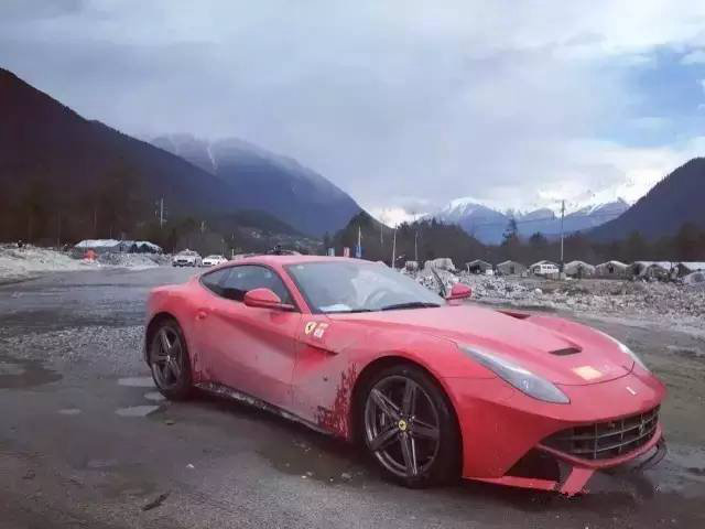 有钱任性！法拉利进藏车队旅行细节照曝光