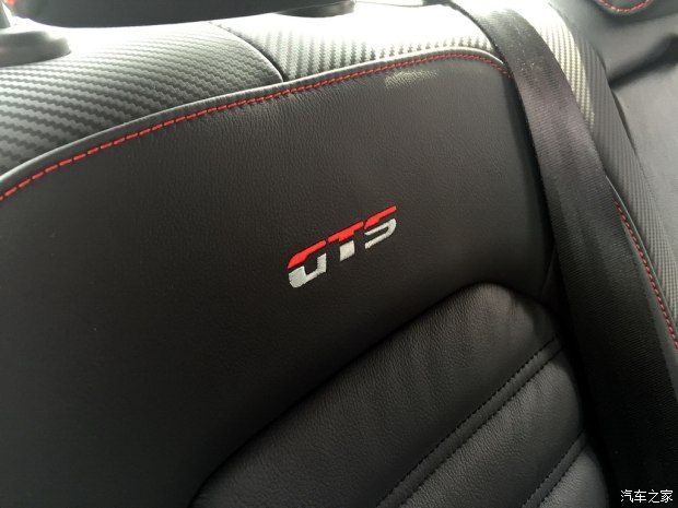 搭载2.0TSI发动机 凌渡GTS内饰谍照曝光