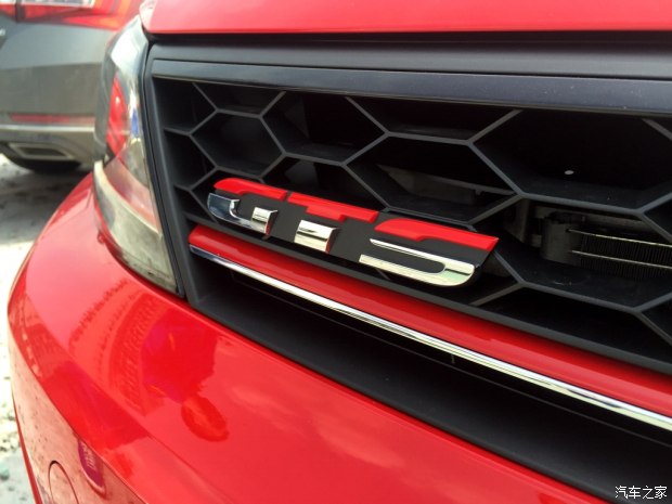 搭载2.0TSI发动机 凌渡GTS内饰谍照曝光