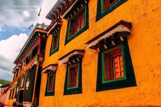 一起去西藏吧！趁阳光正好自驾一趟吧