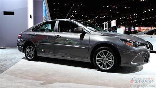 因OCS校准不正确 丰田召回艾维龙/凯美瑞