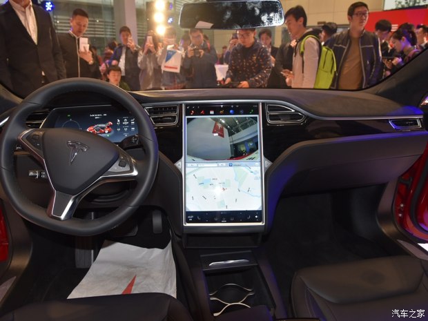 73.57万起 特斯拉新款MODEL S实车亮相