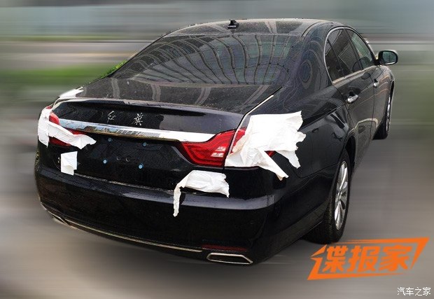 北京车展亮相 新款红旗H7伪装谍照曝光