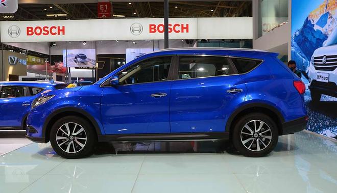 2016北京车展东风风光SUV车型580发布