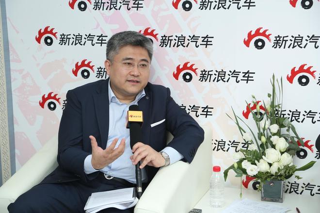 段建军:奔驰全新E级为智能行政座驾之最