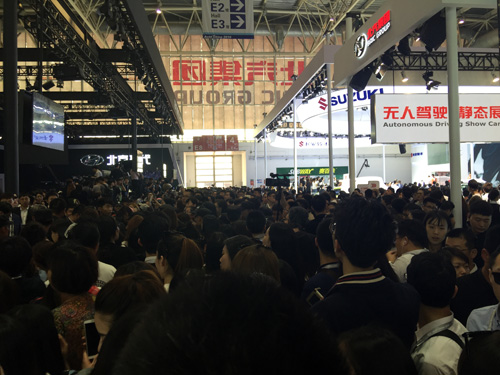 车展另类辛酸 说说那些苦逼的媒体人