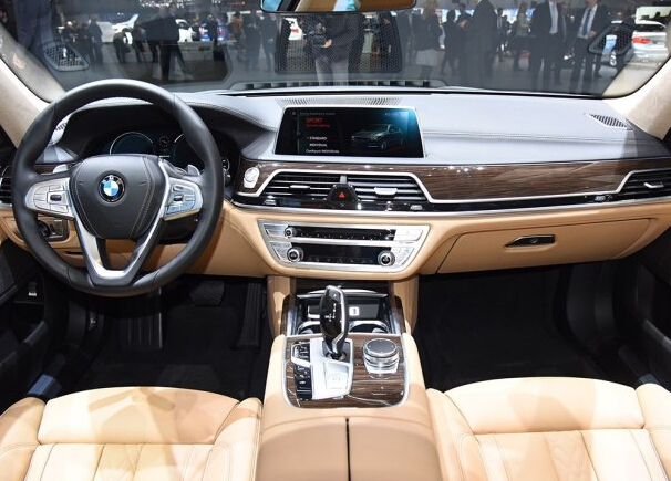 2016北京车展宝马740Le xDrive正式发布